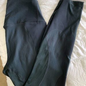 Nike High- Waisted Black Leggings